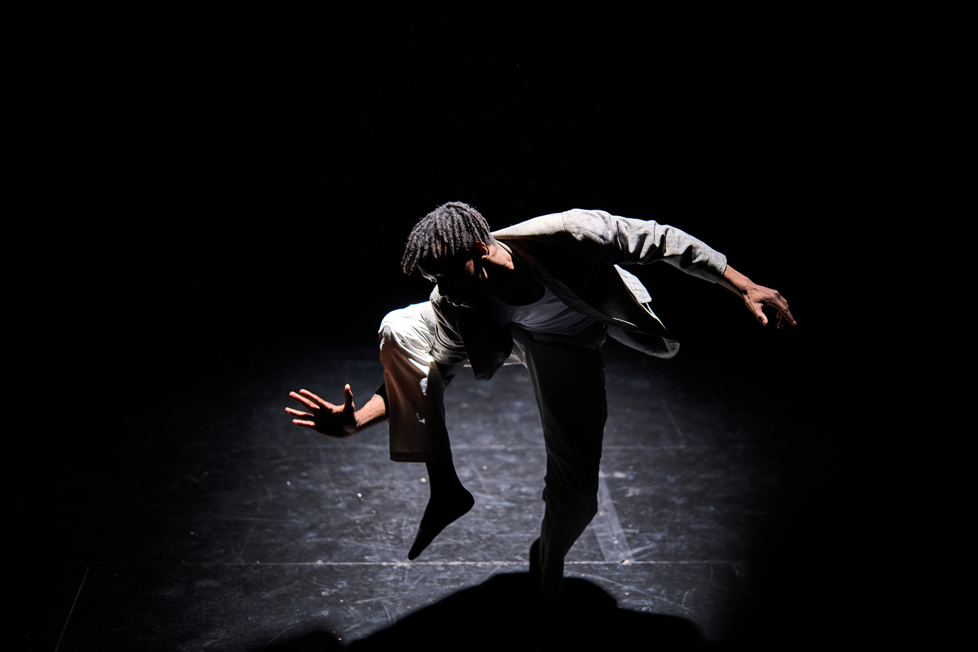 Illustration ACRODANSE ING�NIEUSE